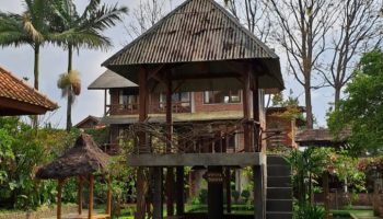 Young Khalifa Expedition Gazebo untuk mentoring