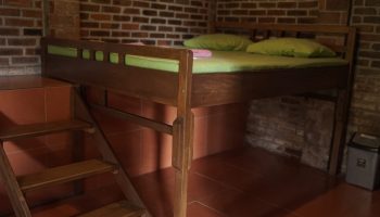 Young Khalifa Expedition Kamar tidur