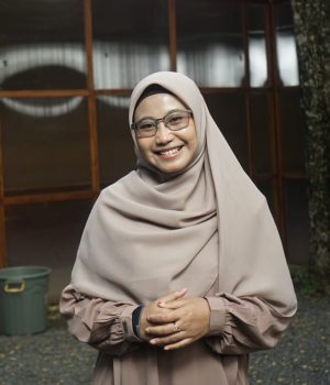 Young Khalifa Expedition Heni handayani S.Psi.